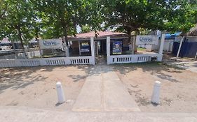 Hostal Coveñas Inn